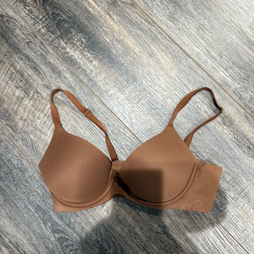 Smoothies aerie Molded Cup T-Shirt Bra in Brown